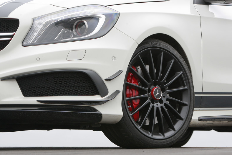 Mercedes A 45 AMG