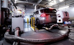 Sensacyjny zwrot ws. silników Diesla i benzynowych. Polska uderza w Berlin