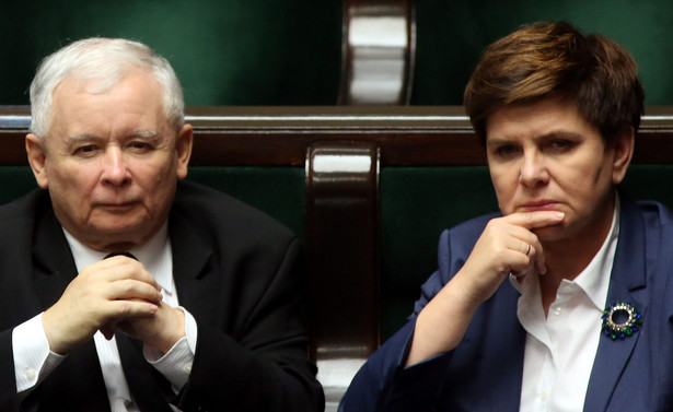 Premier powiedziała, że nie widzi żadnego innego kandydata PiS w przyszłych wyborach prezydenckich niż Andrzej Duda "ani powodu, dla którego nie mielibyśmy go popierać". "Jestem też przekonana, że on wygra w tych wyborach" - podkreśliła.