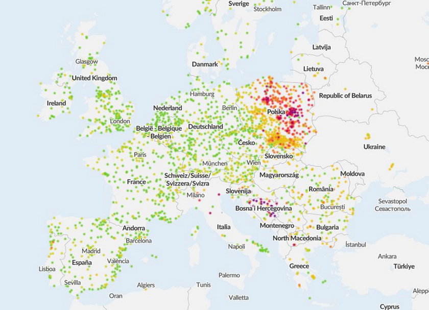 Mapa zanieczyszczeń powietrza airly.org nie pozostawia wątpliwości.
