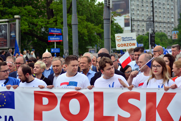 Kto powinien stanąć na czele PO? Jest ktoś, kto wyprzedził Tuska