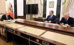 Putin przyjął na Kremlu dowódcę Grupy Wagnera. "Odmówił przyłączenia się do buntu"