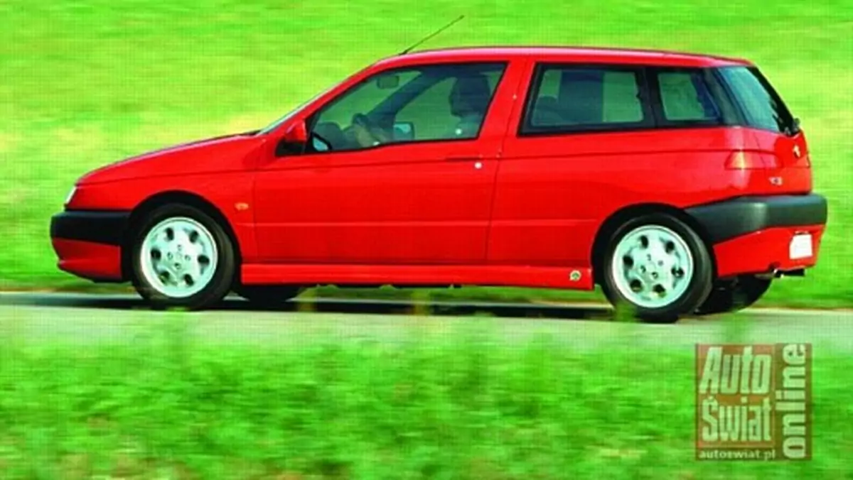 Alfa Romeo 145