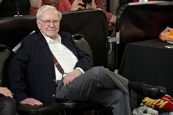 Warren Buffett wyzbywa się akcji jednego z największych banków świata. Kolejny pakiet sprzedany