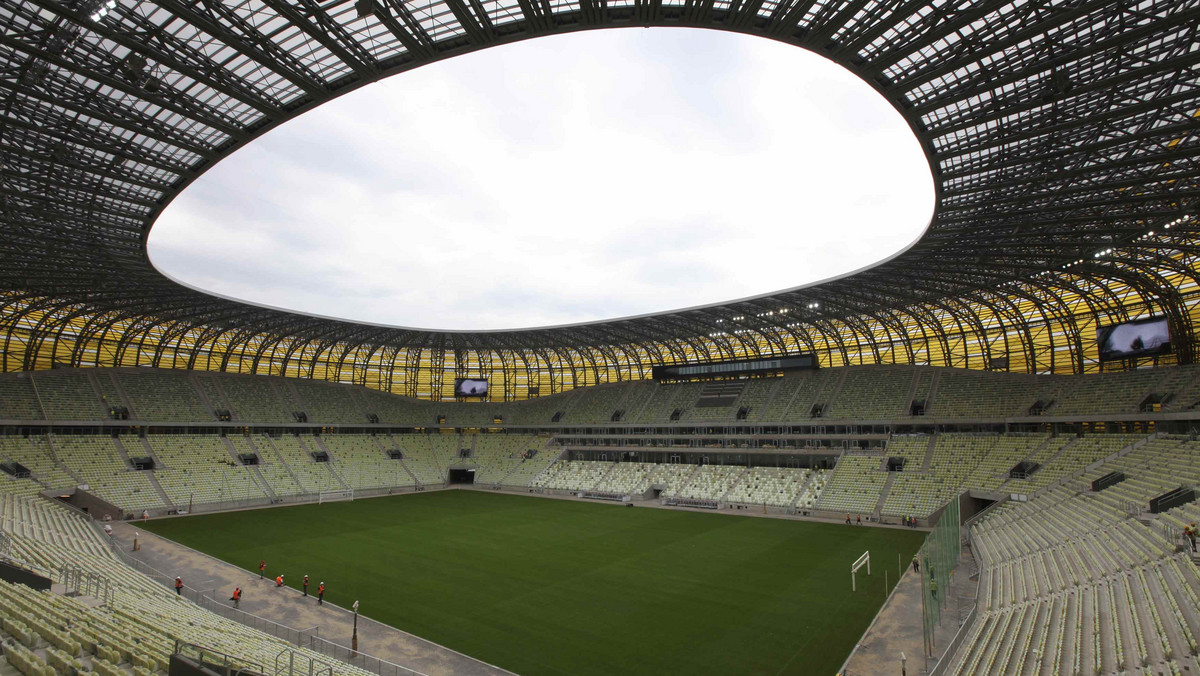 Nie ma już formalnych przeszkód, aby PGE Arena Gdańsk otrzymała wreszcie pozwolenie na użytkowanie. Komenda Miejska Państwowej Straży Pożarnej w Gdańsku nie wniosła sprzeciwu do wydania takiej decyzji przez Powiatowy Inspektorat Nadzoru Budowlanego.