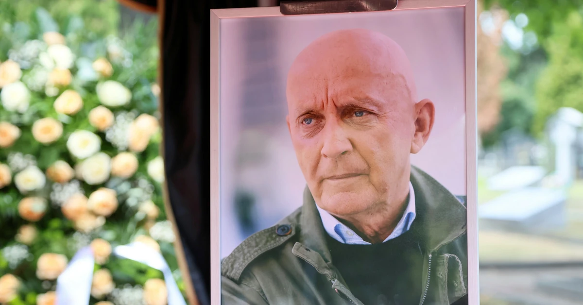 Pogrzeb Jerzego Dziewulskiego. Tłumy żegnały najsłynniejszego polskiego antyterrorystę