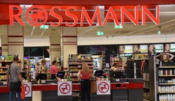 W Rossmannie robią to nawet 11-latki. "To jakaś chora moda!"