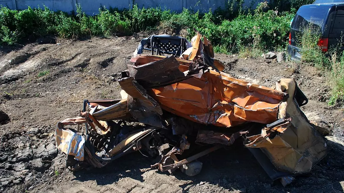 Skradzione samochody trafiały na auto złom 