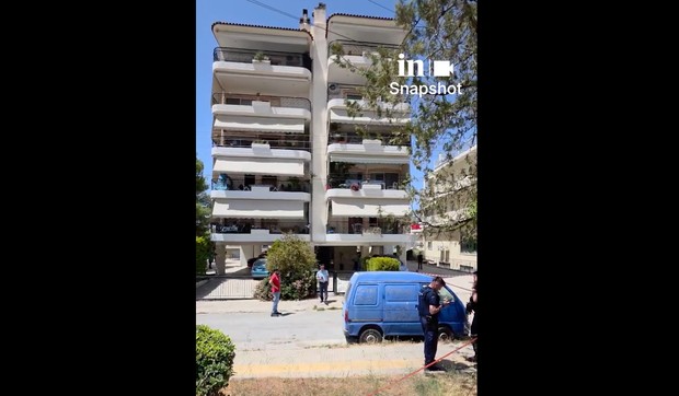 Tinejdžerke skočile sa zgrade u Grčkoj
