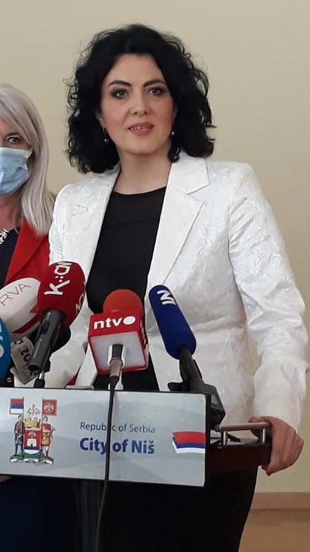 Dragana Sotirovski ima tri stana i apartman