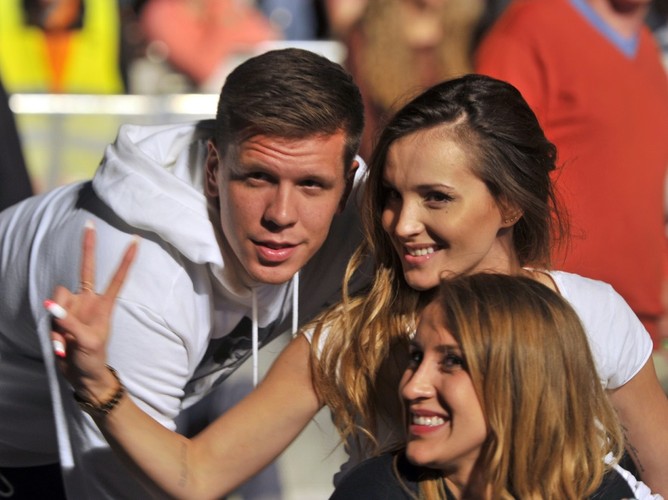 Wojciech Szczęsny i Marina Łuczenko