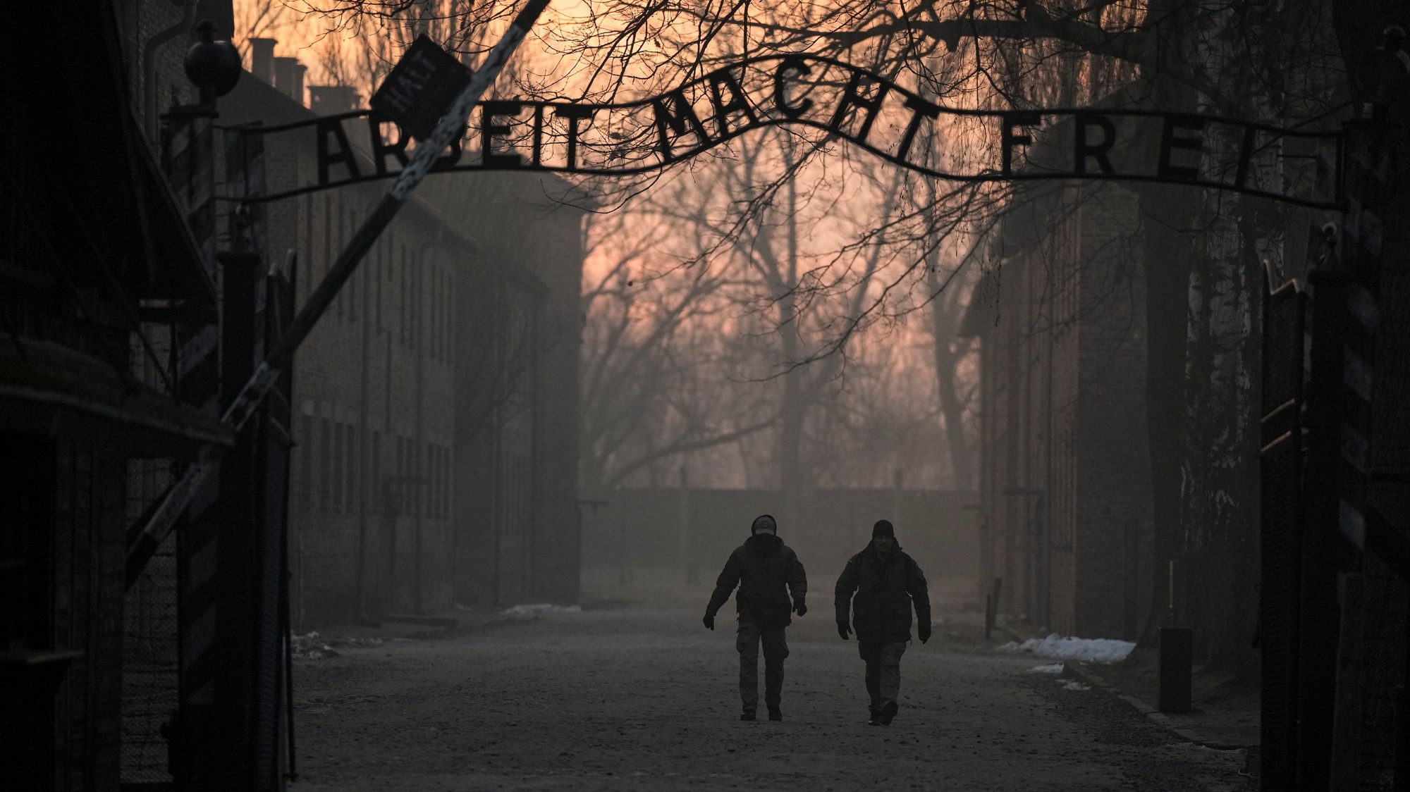 Bývalý nacistický vyhladzovací koncentračný tábor Auschwitz-Birkenau v  Osvienčime.
