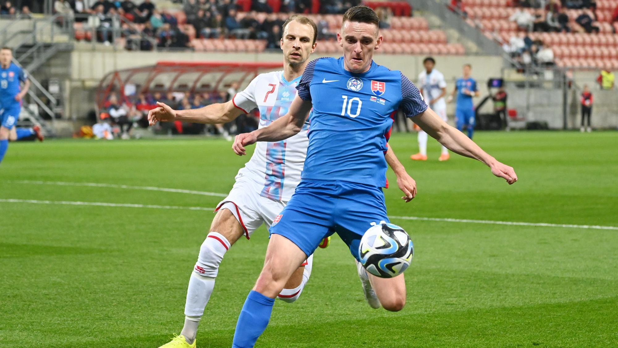 Kto dáva v TV futbal dnes Slovensko - Bosna a Hercegovina | Šport.sk