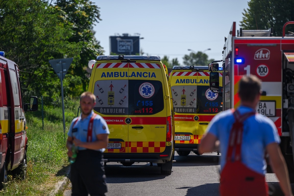 Pri požiari v bytovom dome v bratislavskom Ružinove zomreli dve deti.