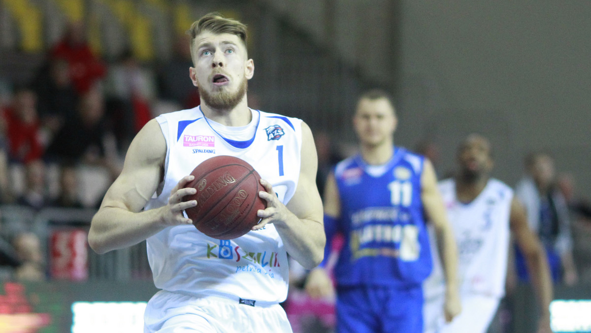 Duet Czechów pomaga AZS Koszalin przywrócić wiarę w walkę o udział w play-off Tauron Basket Lidze.