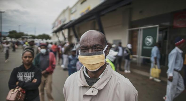 South Africa has been under lockdown since last Friday, but people still leave to leave their homes to collect social security