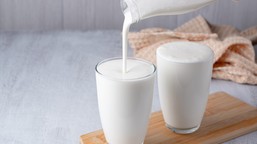 dodaj to do kefiru i pij po przebudzeniu. kilogramy szybko polecą w dół