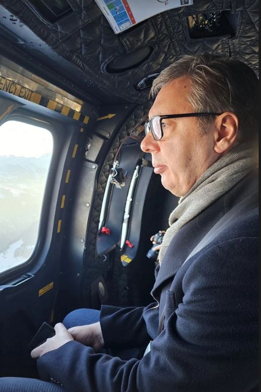 Vučić stigao u Davos