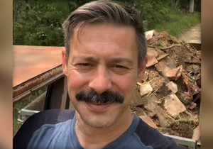Milav Vasić na traktoru