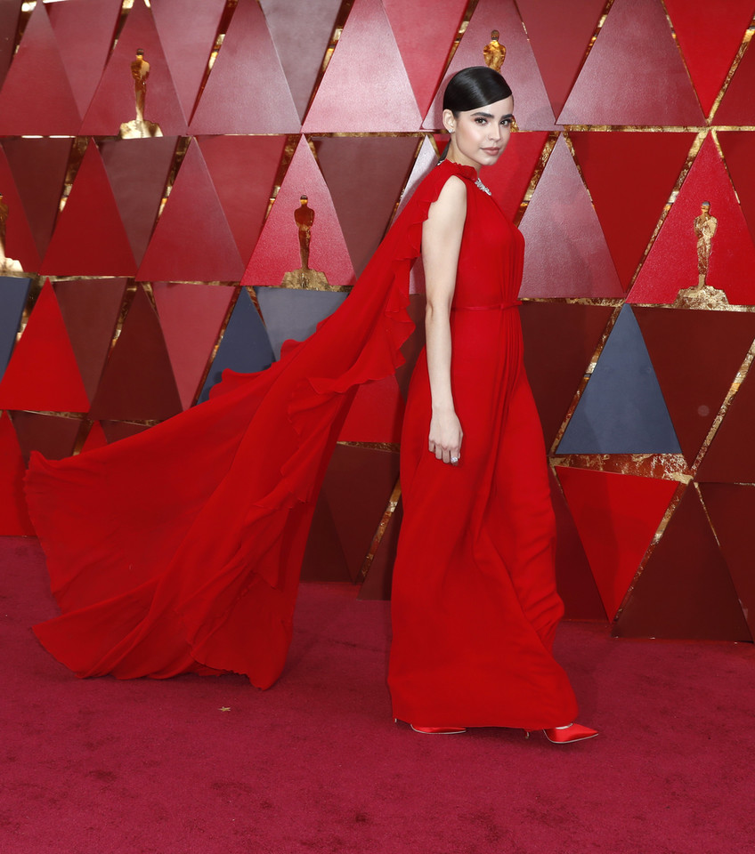 Sofia Carson na czerwonym dywanie | Oscary 2018
