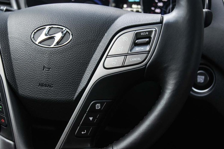 Hyundai grand santa fe