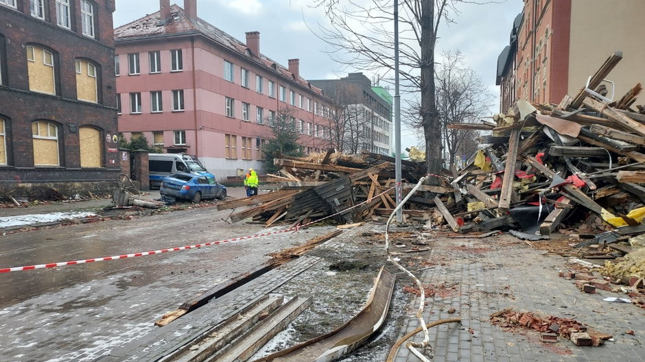 Katowice, miejsce wybuchu w styczniu 2023 r. Prokuratura domaga się dla 75-latka sześciu lat więzienia
