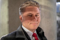 Prof. Matczak pytany o przekleństwa syna kpi z Morawieckiego