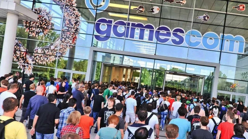 Gamescom każdego roku przyciąga tłumy odwiedzających z całego świata