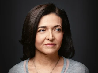 Sheryl Sandberg, była COO Mety (Facebook), do niedawna była określana jako żelazna dama technologii. Teraz ten pieczołowicie budowany wizerunek legł w gruzach