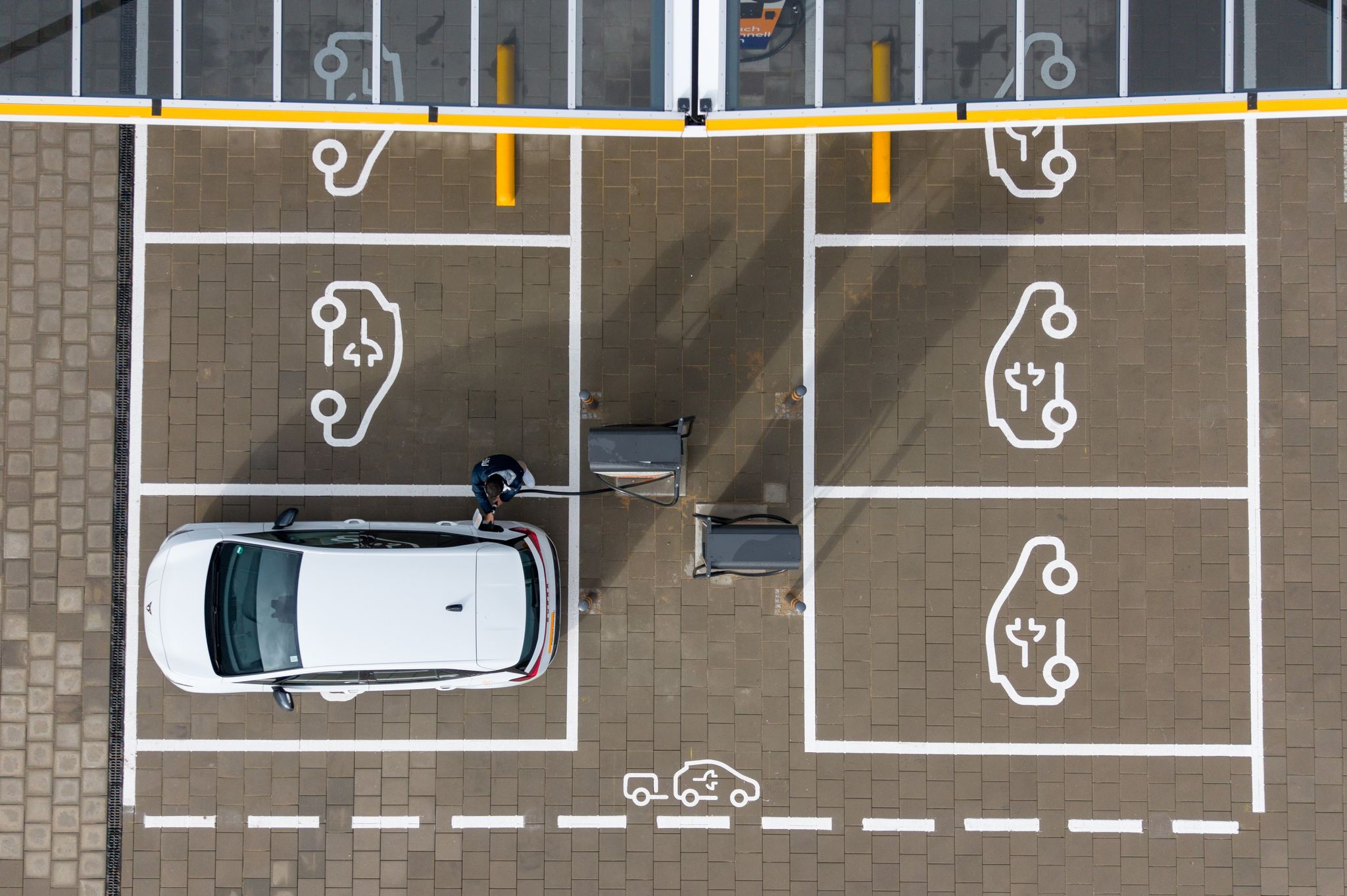 Bis zu 6.000 Euro: Neue E-Auto-Prämie wird heute vorgestellt