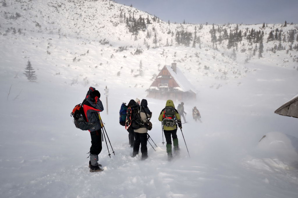 Polska - mroźne Tatry na rakietach