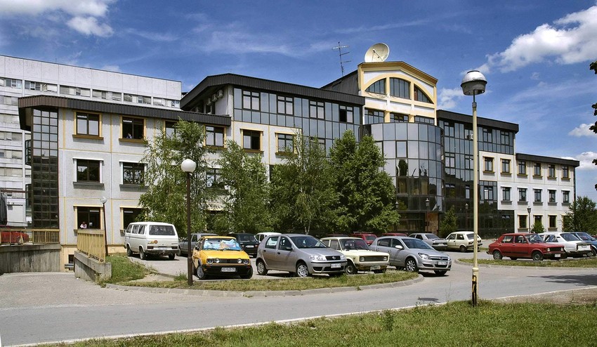 U Kliničkom centru kažu da su oglas odmah skinuli