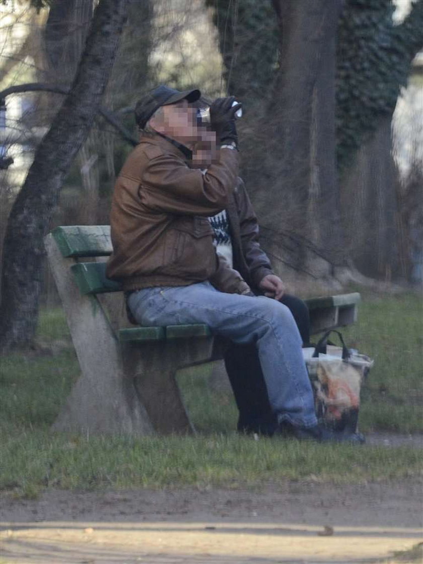 gajowice, straż miejska, żule, alkohol, libacja