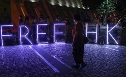 Reuters ostrzega: Chiny wzmacniają garnizony wojska i policji w Hongkongu