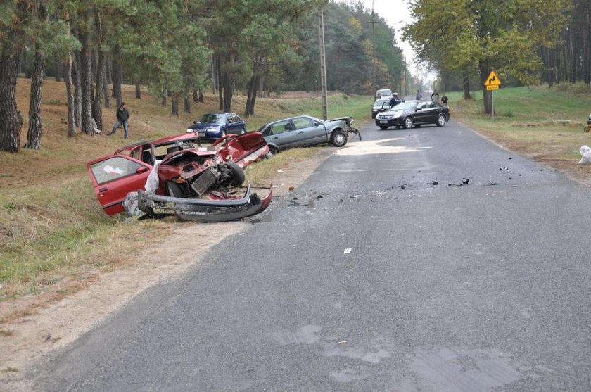 Volkswagen roztrzaskał fiata! Foty