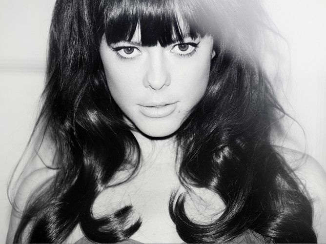 Lenka – 'The Show'