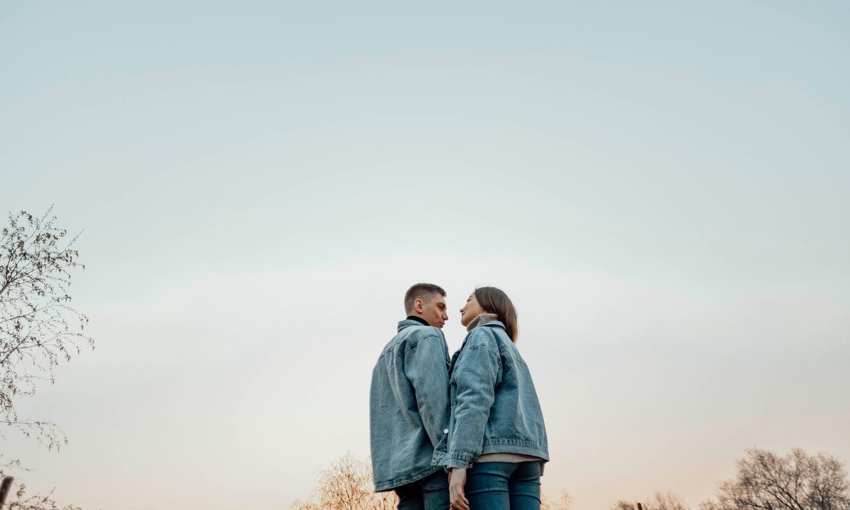 Kwiecień przyniesie im miłość. Te znaki zodiaku mogą się zakochać