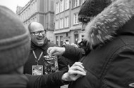 Prezydent Paweł Adamowicz podczas 27. Finału WOŚP, Gdańsk, 13 stycznia 2019 r.