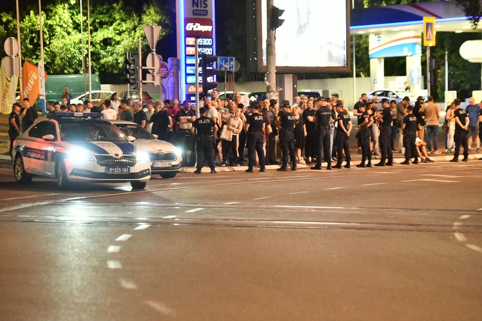 beograd studenti protest blokada autokomanda