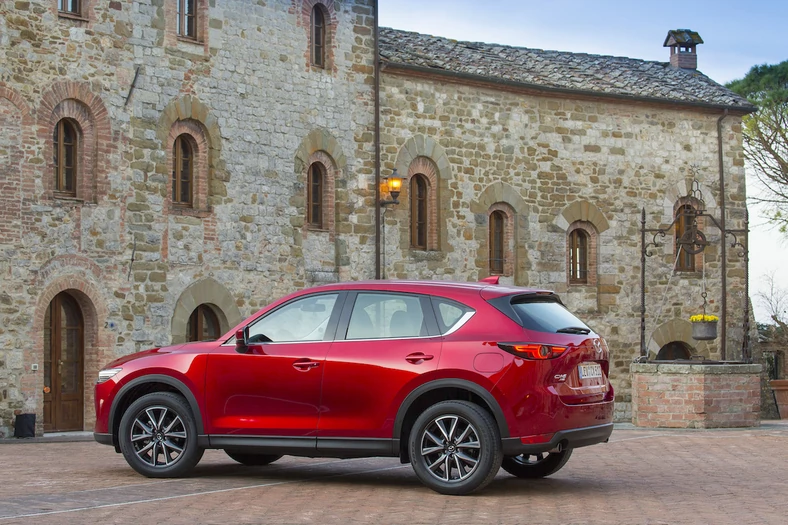 Nowa Mazda CX-5