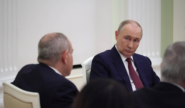 Nikol Pašinjan i Vladimir Putin