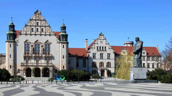 Poznań od lat jest jednym z największych ośrodków akademickich w Polsce. W żadnym innym mieście na jednego mieszkańca nie przypada aż tylu żaków, co w stolicy Wielkopolski. 