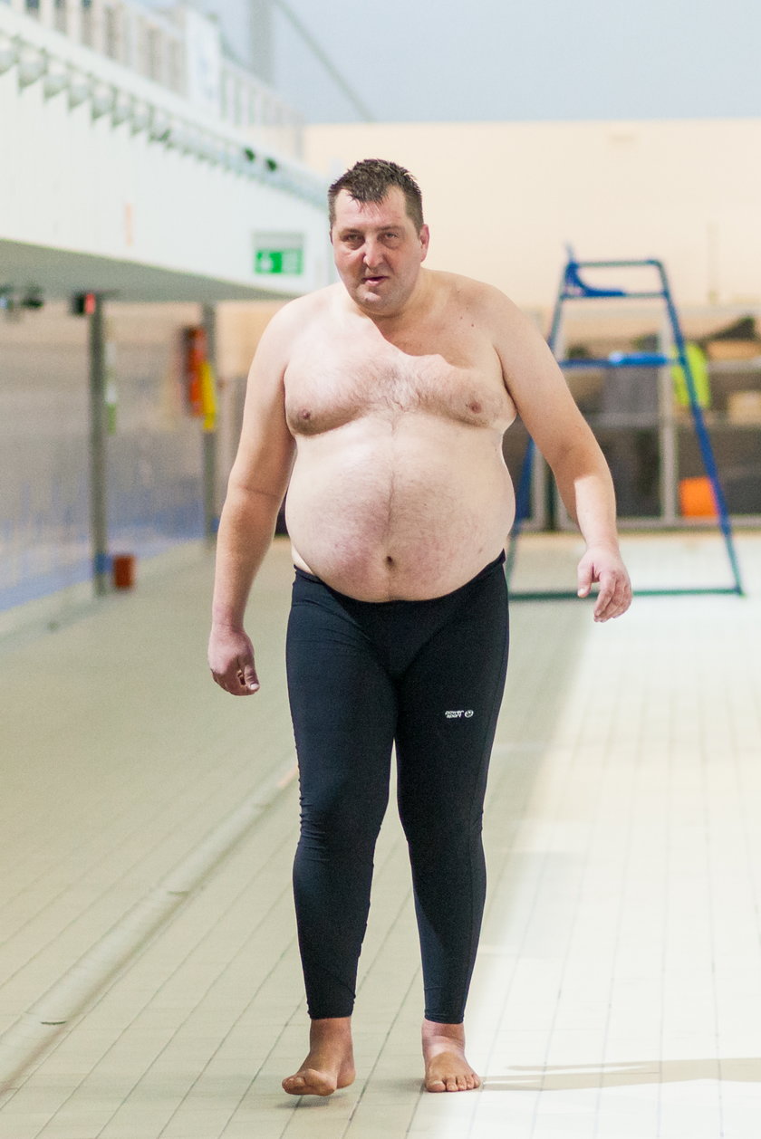 Adam Kraśko na basenie
