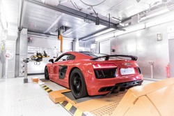 Koncerny samochodowe rezygnują ze stali. Oto przyszłość motoryzacji