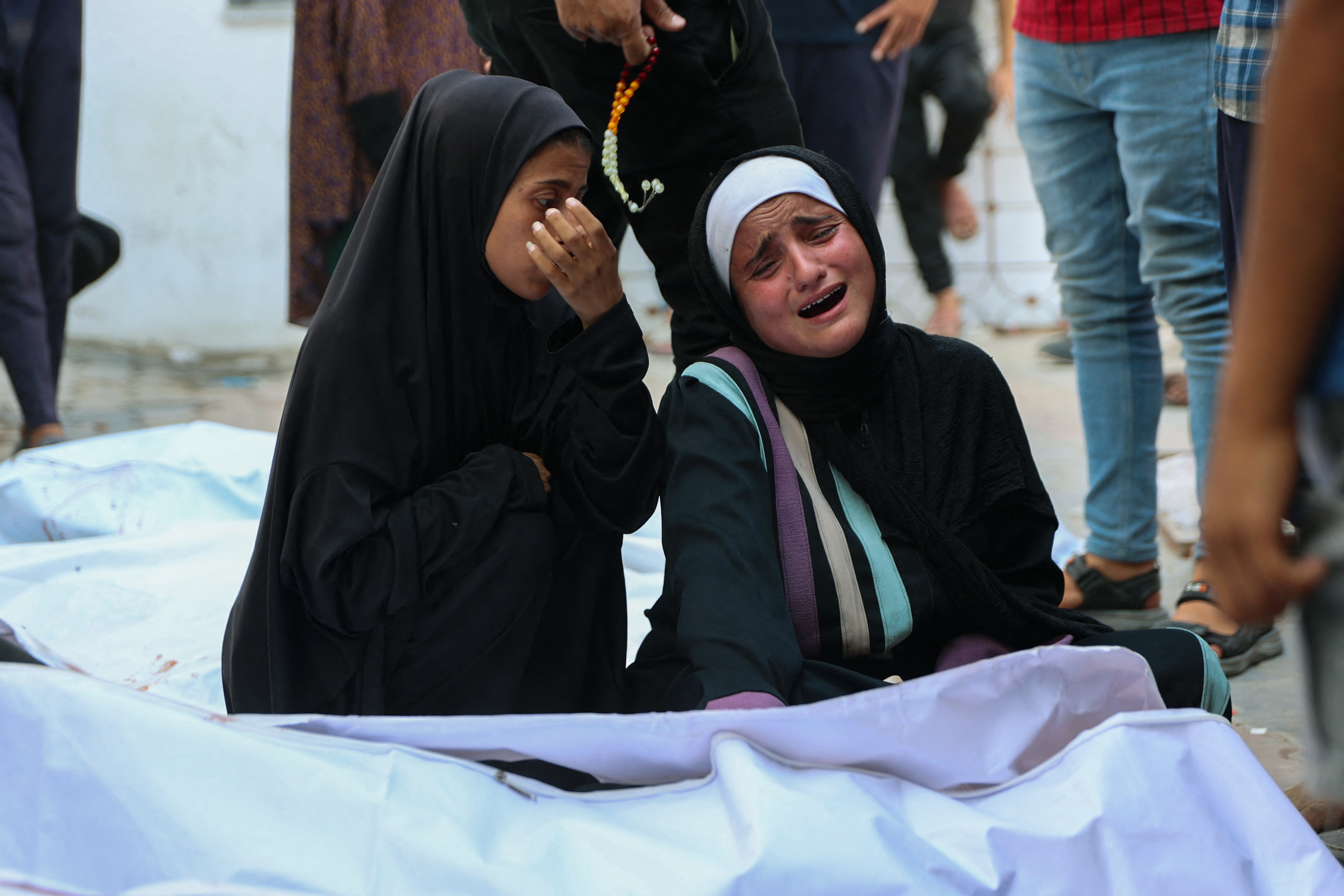 Hospital Al Shifa reanuda diálisis tras recibir combustible