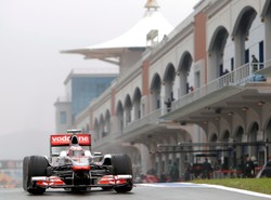 Button najszybszy na II treningu przed GP Turcji