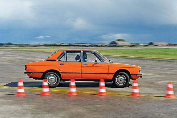 BMW 520/4 (E12)