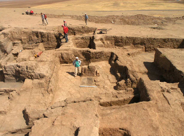 Polscy archeolodzy wykopali gigantyczną świątynię