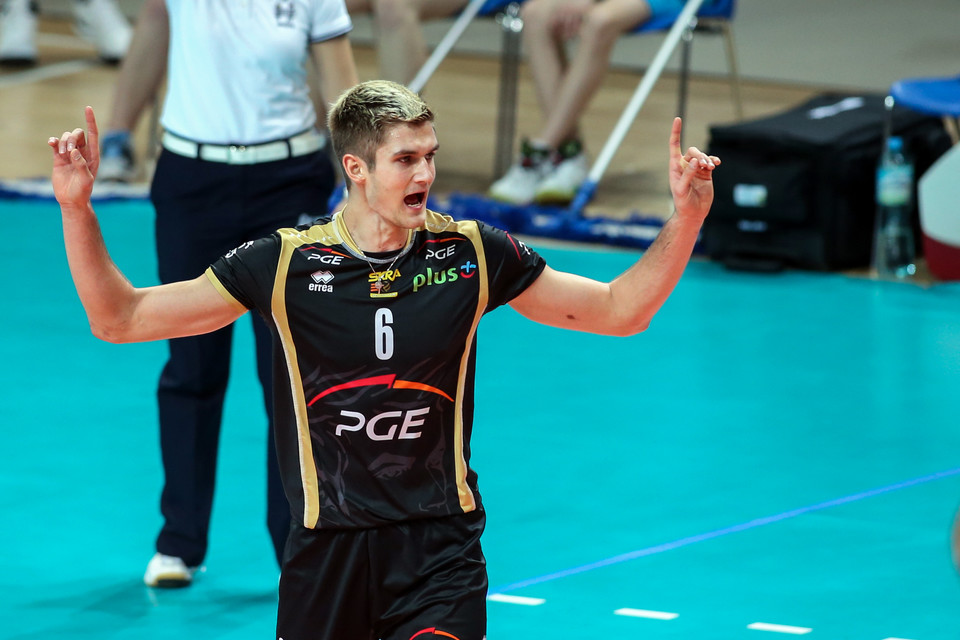 Karol Kłos (środkowy, PGE Skra Bełchatów)