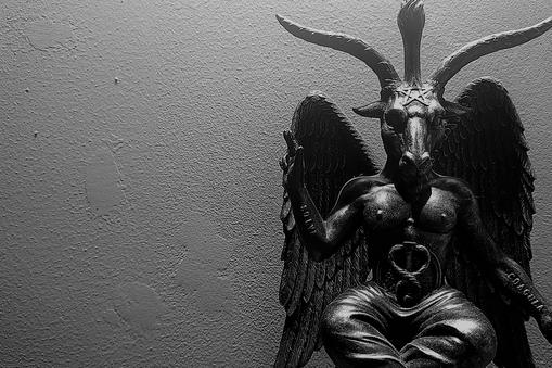 Figurka Bafometa z ołtarza satanistki Vuori